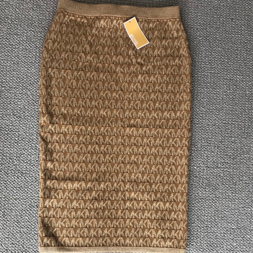Michael Kors Logo Pencil Skirt Metallic Husk Gold Size M Large NWT